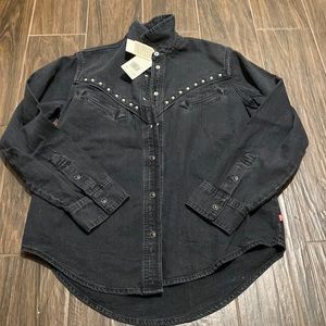 Levi’s denim western style button up shirt